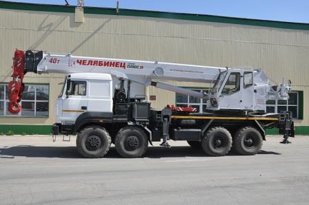 «ЧМЗ» ВЫПУСТИЛ 40-ТОННЫЙ АВТОКРАН СЕРИИ «ПЛЮС»