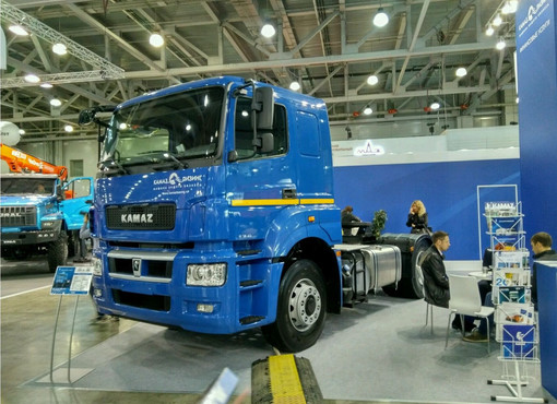 Седельный тягач КАМАЗ-54909-090-В5