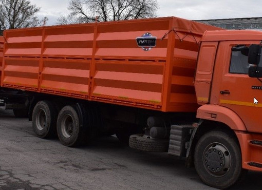 Автопоезд-зерновоз на шасси КАМАЗ-65115-50