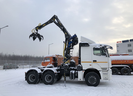 Ломовоз КАМАЗ-65206 с КМУ ОМТ-120М