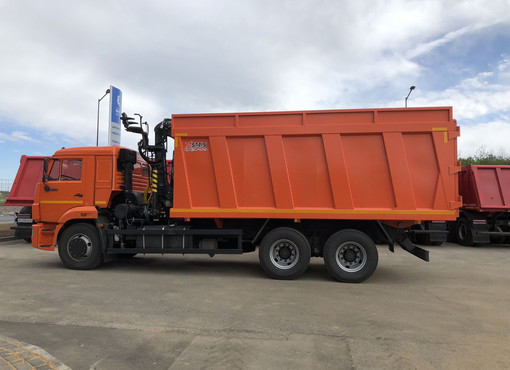 Ломовоз КАМАЗ-65115 с ГМУ VM10L74 и лепестковым грейфером ГЛ-1У