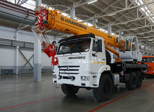 Автокран КС-35714К-2