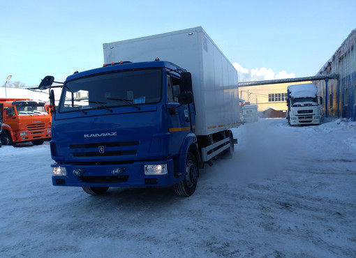 Промтоварный фургон на шасси КАМАЗ-4308