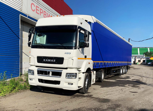 Автопоезд КАМАЗ-5490-022-87 с полуприцепом НЕФАЗ-93341-0600200