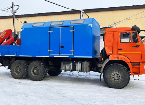 Фургон с КМУ Palfinger РК 15500 на шасси КАМАЗ-43118