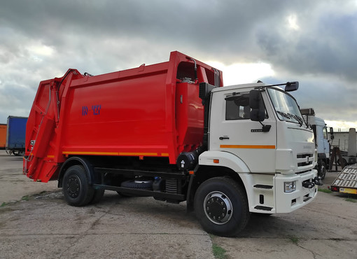 Мусоровоз КО-427-72 на базе КАМАЗ-53605