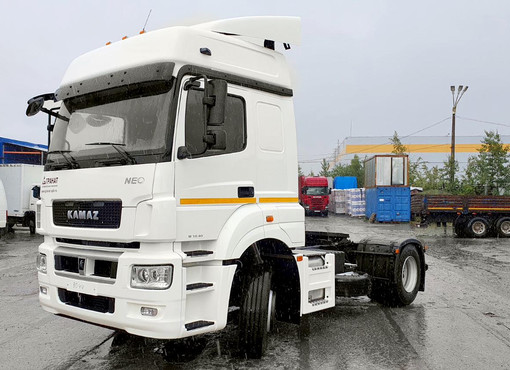 Седельный тягач КАМАЗ-5490-042-87 NEO2