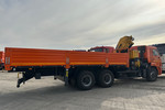 Бортовой КМУ XCMG SQZ200 на шасси КАМАЗ-6520